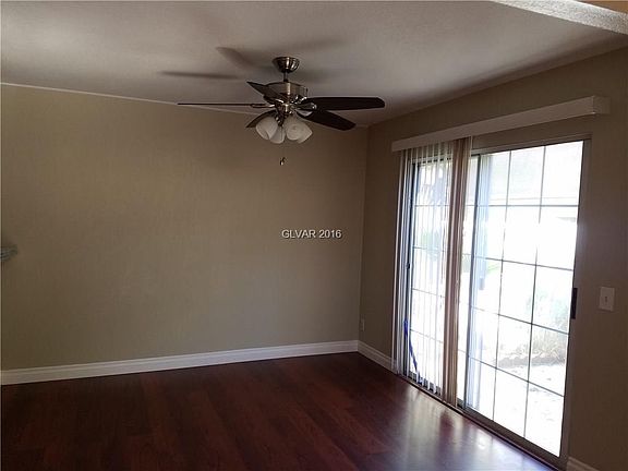 4th image of 2828 Briar Knoll Dr #0