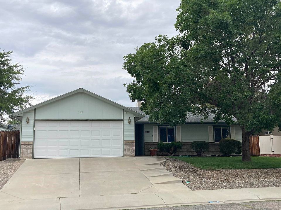 1st image of 609 Albers Ct