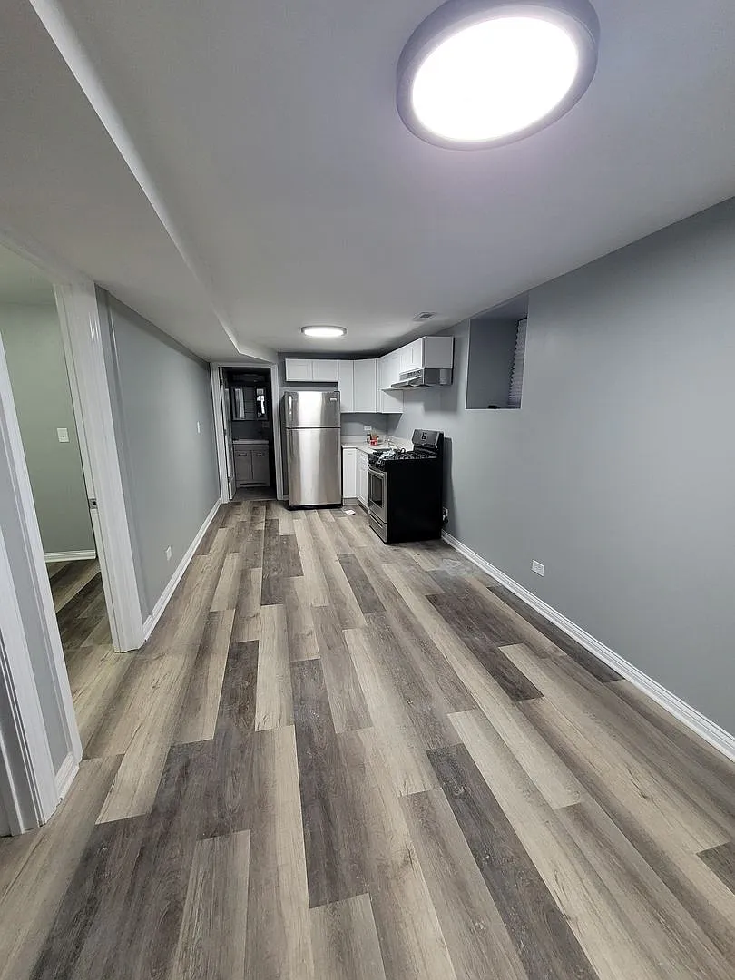 1641 S California Ave — Photo 1