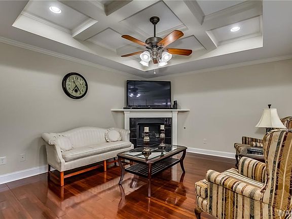 3rd image of 9030 Cotton Fields Cir