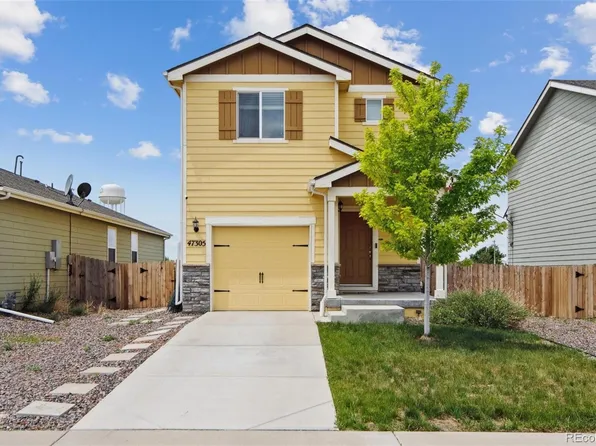 47305 Lily Avenue, Bennett, CO 80102