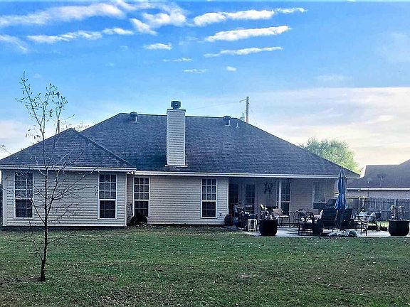 2nd image of 6530 Westwood Cir