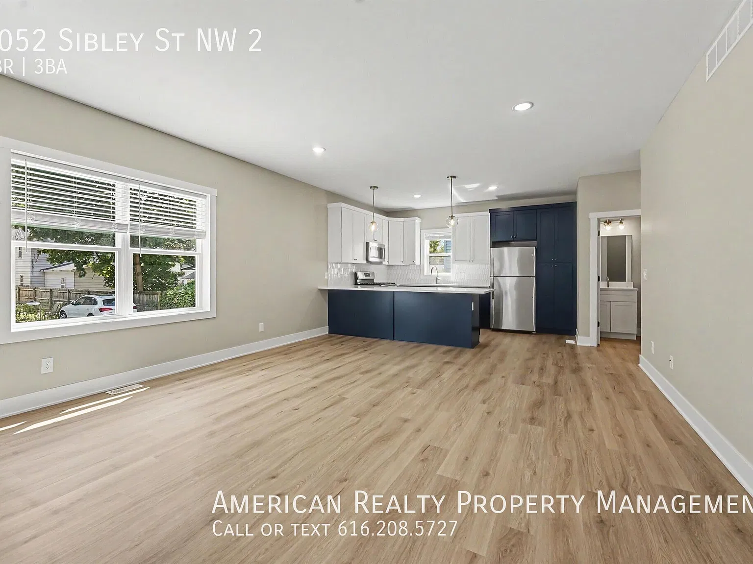 4 bed, 2.5 bath, 1375 sqft, $2,800 — Photo 2