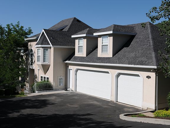 Large 3 Car garage