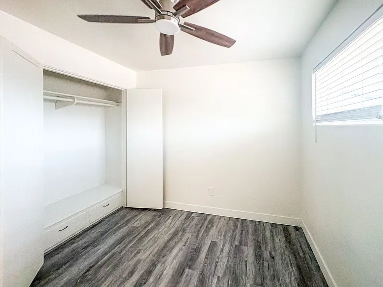 3636 E Verde Ln — Photo 7