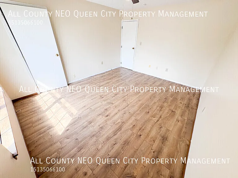 2745 Brookshire Ln — Photo 17