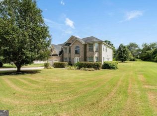 208 Sheffield Ln, Powder Springs, GA 30127