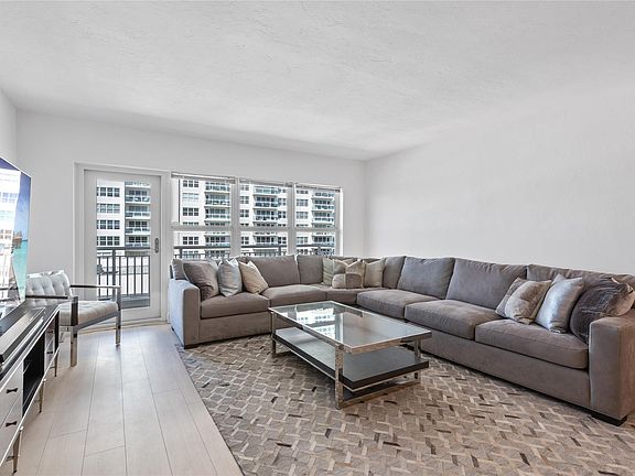 3rd image of 3850 Galt Ocean Drive #1908