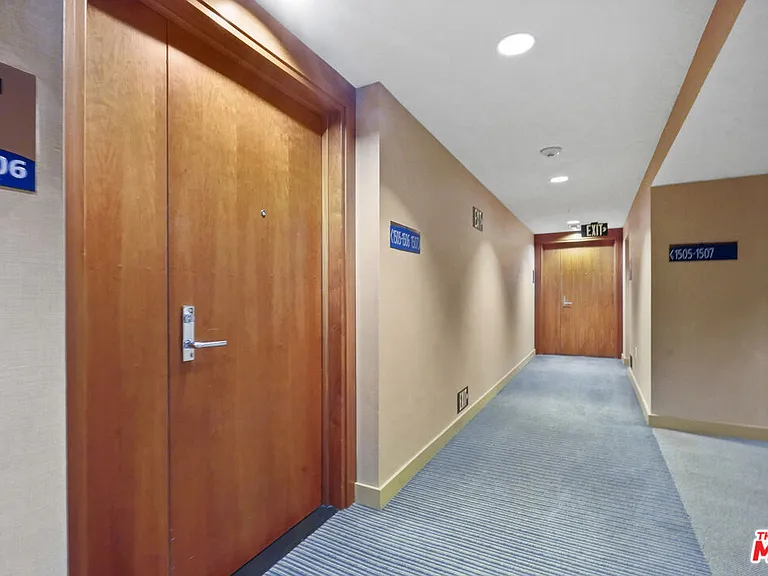 3141 Michelson Dr #1506 — Photo 40