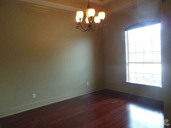 Formal dining w wood floors