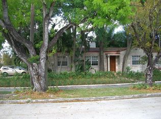 157 SW 30th Rd, Miami, FL 33129