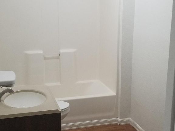 3rd image of 8118 157th Ave E