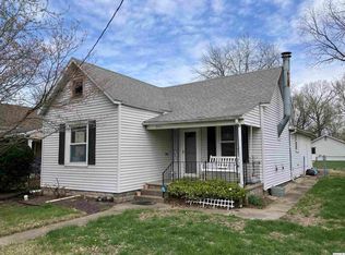 2611 Chestnut St, Quincy, IL 62301
