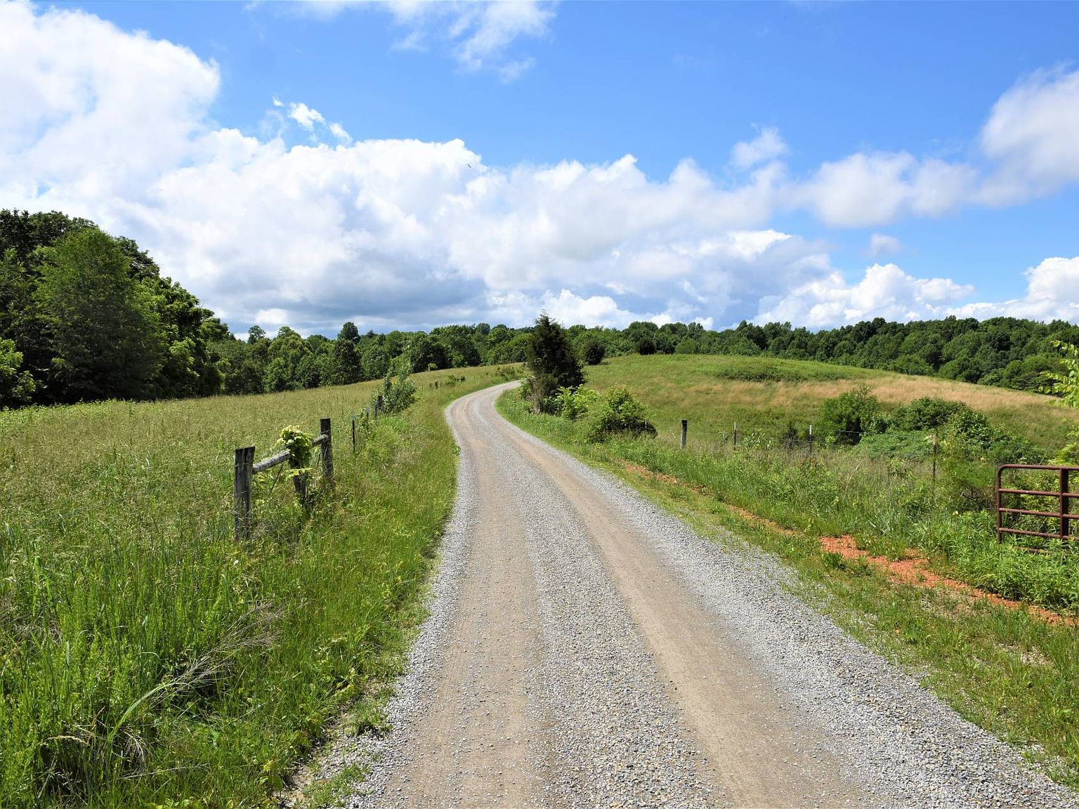 100 Rollin Blaydes Rd, Edmonton, KY 42129 MLS 11098820 Zillow