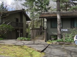 7554 SW Barnes Rd UNIT C, Portland, OR 97225