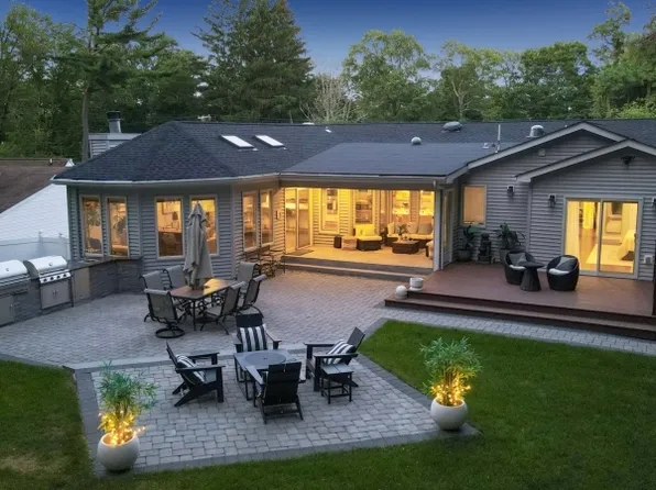 57 Southwynde Dr, Denville Twp., NJ 07834