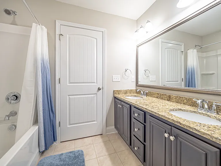 3057 Girard Dr — Photo 44