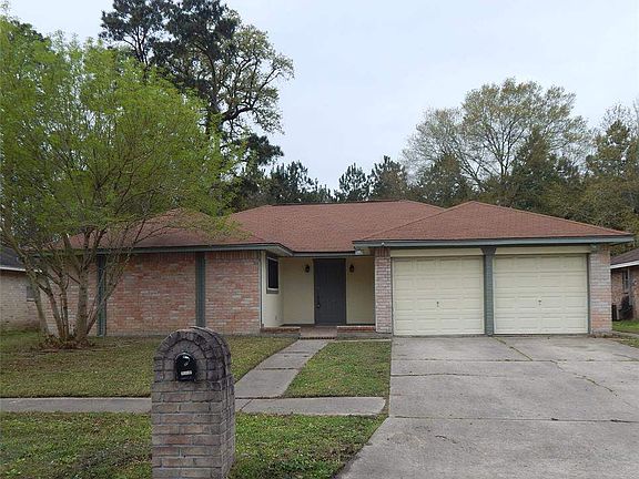 3rd image of 16854 Gleneagle Dr N