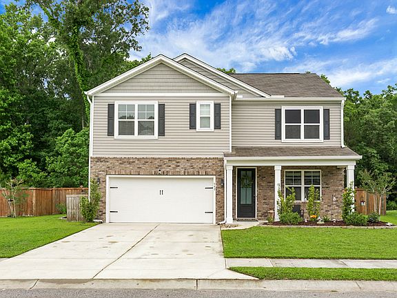 3rd image of 642 Woolum Dr