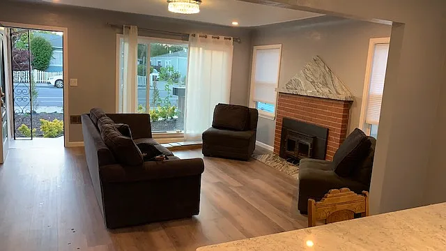 408 California St — Photo 1
