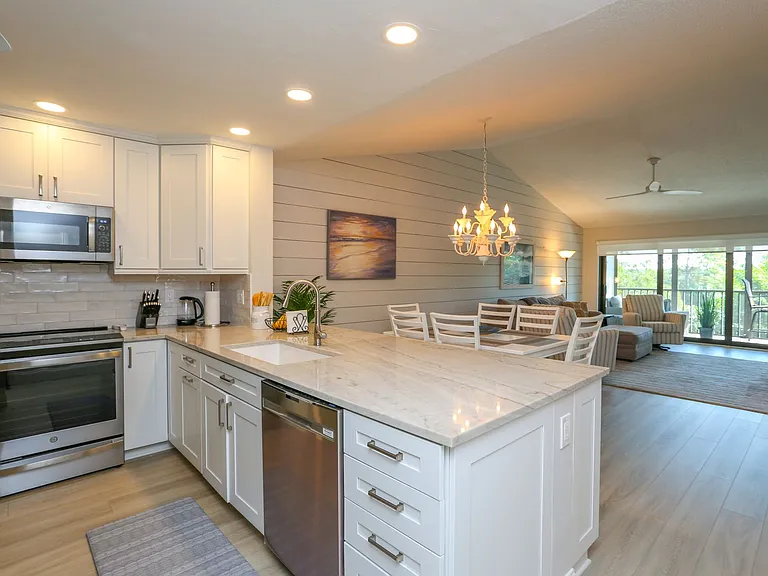 5733 Deauville Cir #G308 — Photo 1