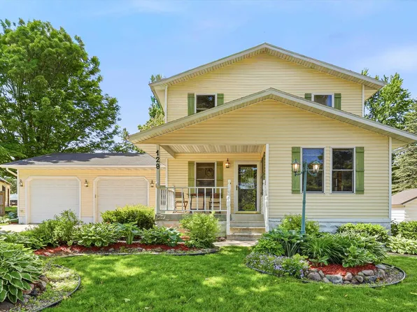 129 N Parkview Ave, Marion, WI 54950