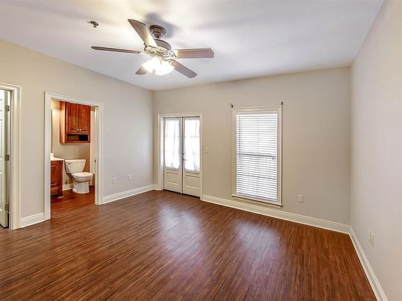 4th image of 1403 Saint Charles St #0