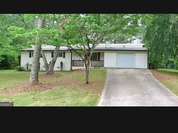4051 Yeager Rd, Douglasville, GA 30135