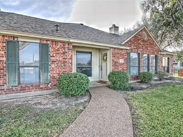 4022 Wood River Dr APT 6A, Corpus Christi, TX 78410