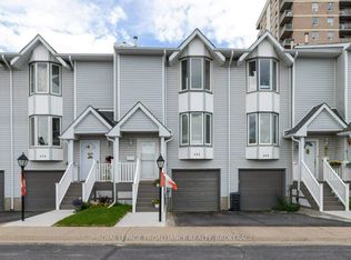 882 Winchester Ln, Kingston, ON K7P2S6