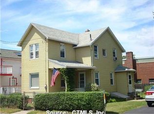 8 W Silver St, Middletown, CT 06457
