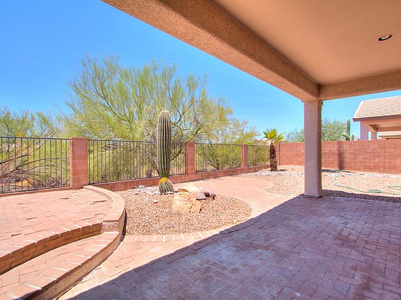 3rd image of 11109 N Eagle Crest Dr NW