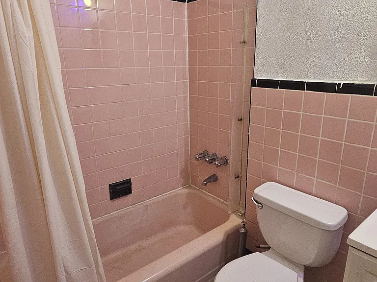 1477 E 102nd St #1 — Photo 6