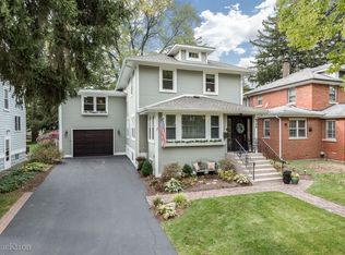 4706 Washington St, Downers Grove, IL 60515