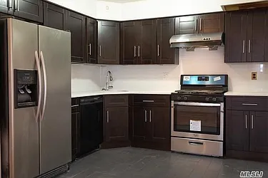 Rented by Chous Realty Group Inc