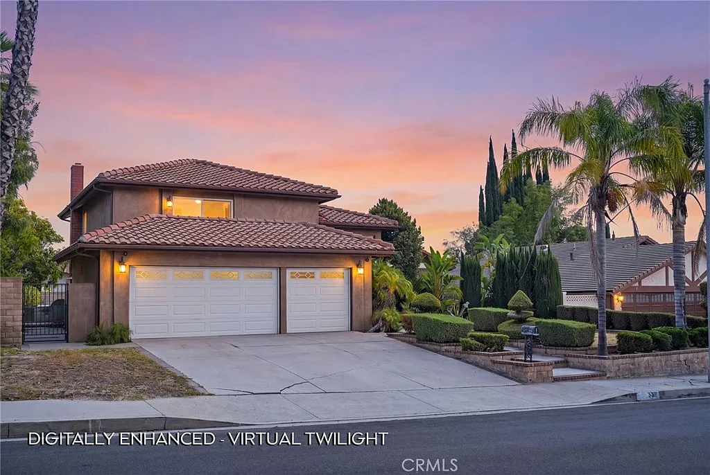 4 bed, 2228 sqft, $6,000 — Photo 2