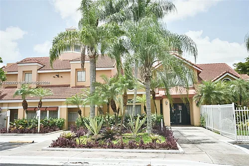 15551 SW 104th Ter #814 Photo 1