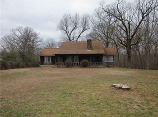 1950 S Blue Hill Rd, Rogers, AR 72758