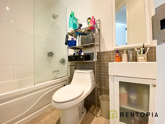 Rented by Rentopia | media 25