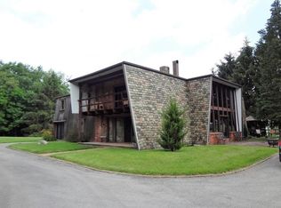 433 Harr Rd, Stahlstown, PA 15687