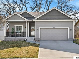 8108 S 190th St, Omaha, NE 68136