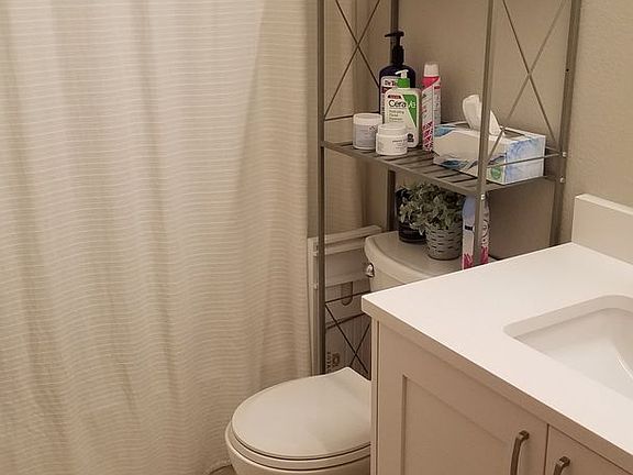 3rd image of 5530 Stonewall Pl APT 11