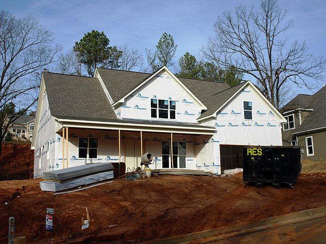 1st image of 145 Oxford Creek Dr
