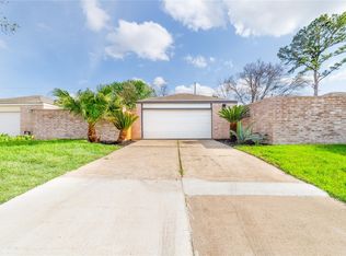 16127 Ridgegreen Dr, Houston, TX 77082