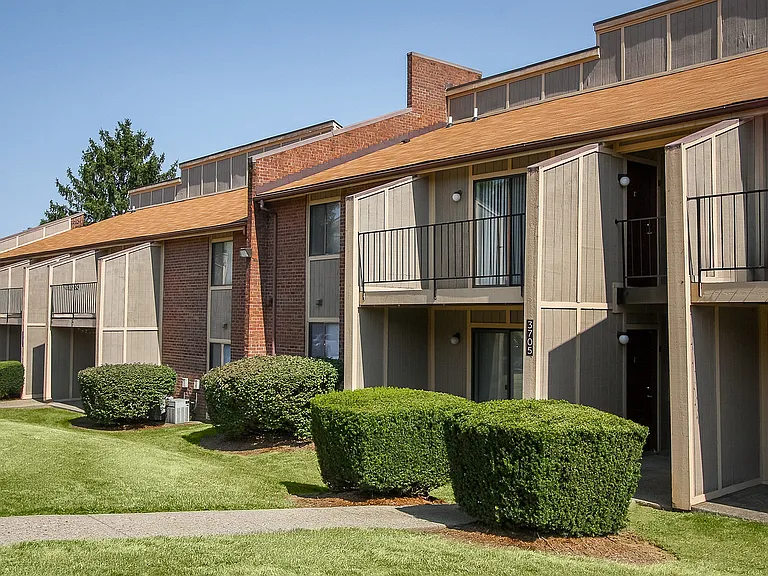 Boulder Creek Apartments