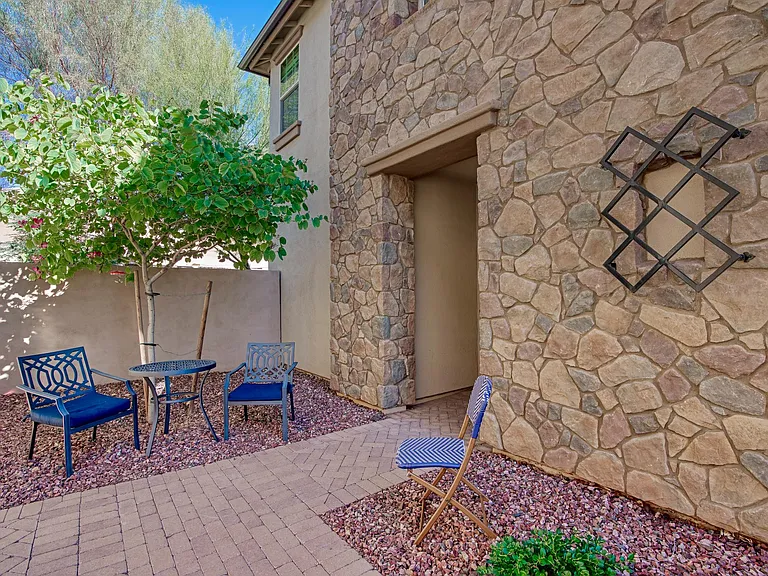 1252 E Brookwood Ct — Photo 24