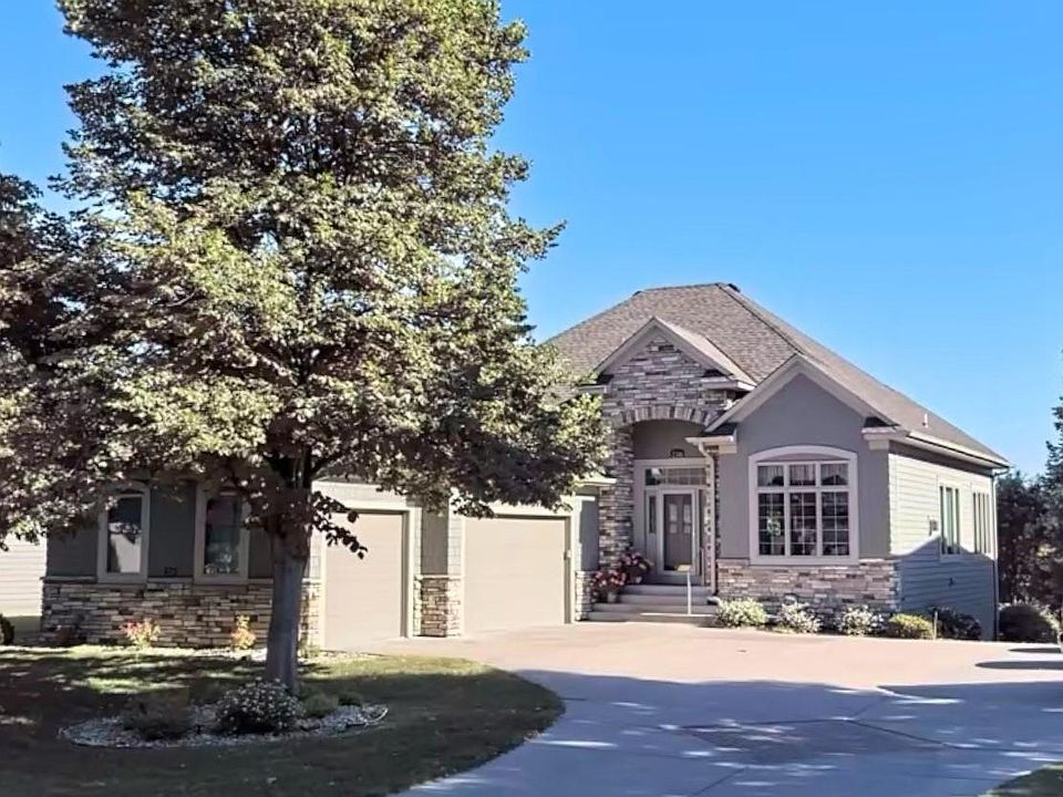1st image of 2316 Lehman Ln NE
