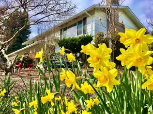 14025 SW Rochester Dr, Beaverton, OR 97008