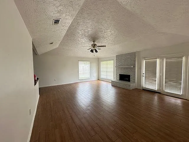 3315 Honey Creek Dr — Photo 12