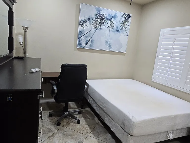 5017 Crimson Mare Rd — Photo 22